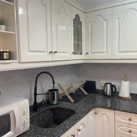 Apartament En Complejo Residencial Con Piscina Y Garaje A 100m Del Mar Las Canteras (Valencia)